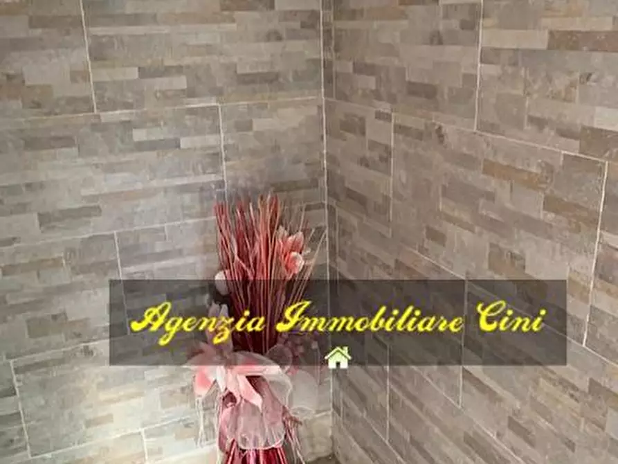 Immagine 19 di Appartamento in vendita  a Livorno