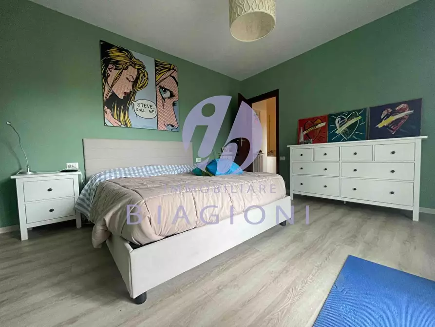 Immagine 24 di Casa bifamiliare in vendita  a Pietrasanta