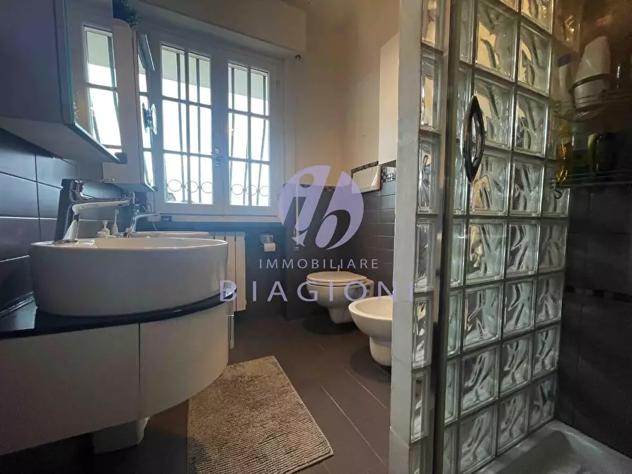 Immagine 22 di Casa bifamiliare in vendita  a Pietrasanta