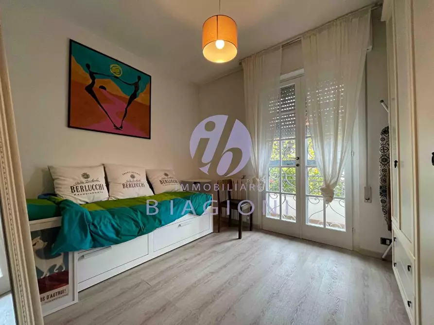 Immagine 25 di Casa bifamiliare in vendita  a Pietrasanta