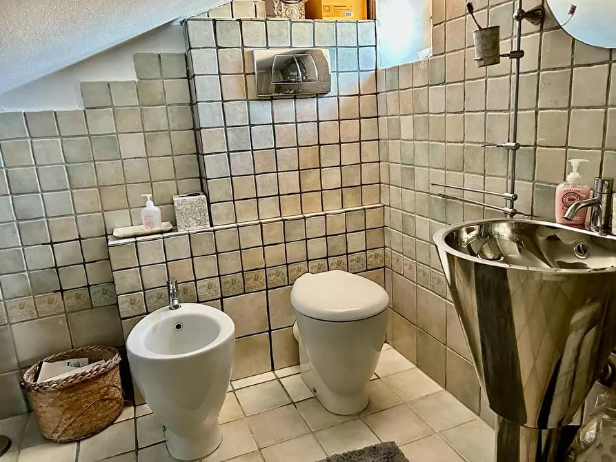 Immagine 30 di Mansarda in vendita  a Empoli