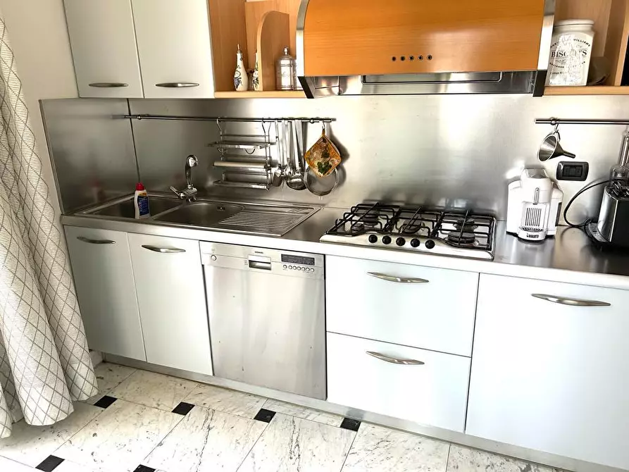 Immagine 13 di Mansarda in vendita  a Empoli