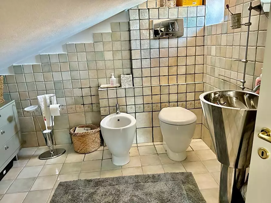 Immagine 29 di Mansarda in vendita  a Empoli