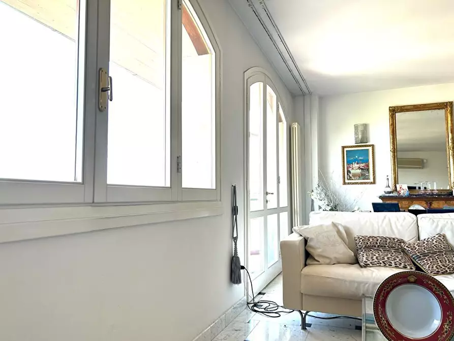 Immagine 3 di Mansarda in vendita  a Empoli