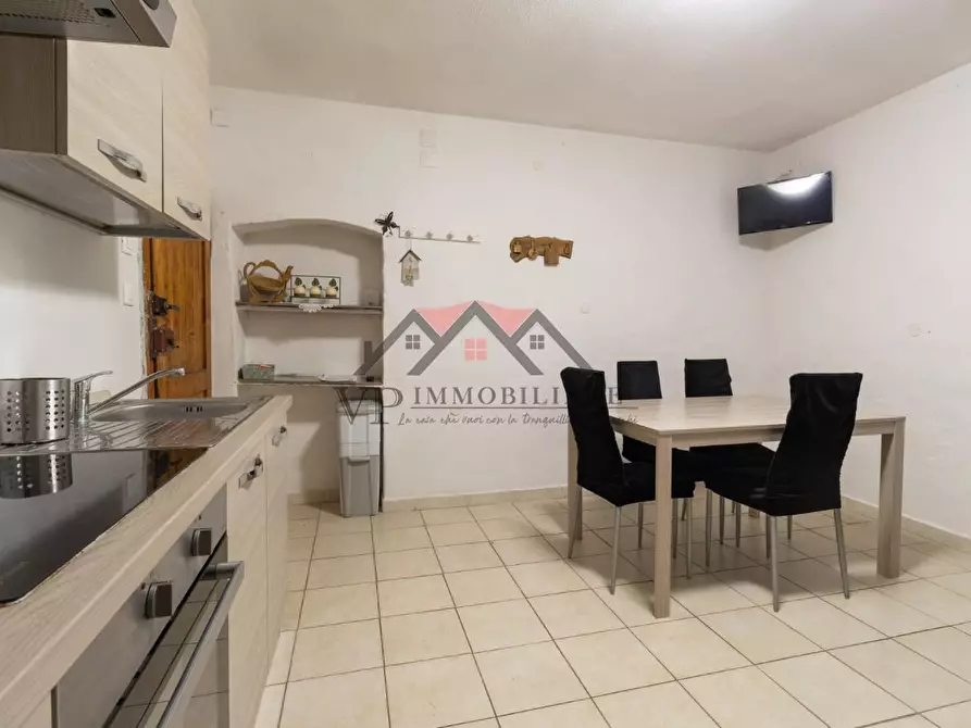 Immagine 2 di Appartamento in vendita  a Pomarance