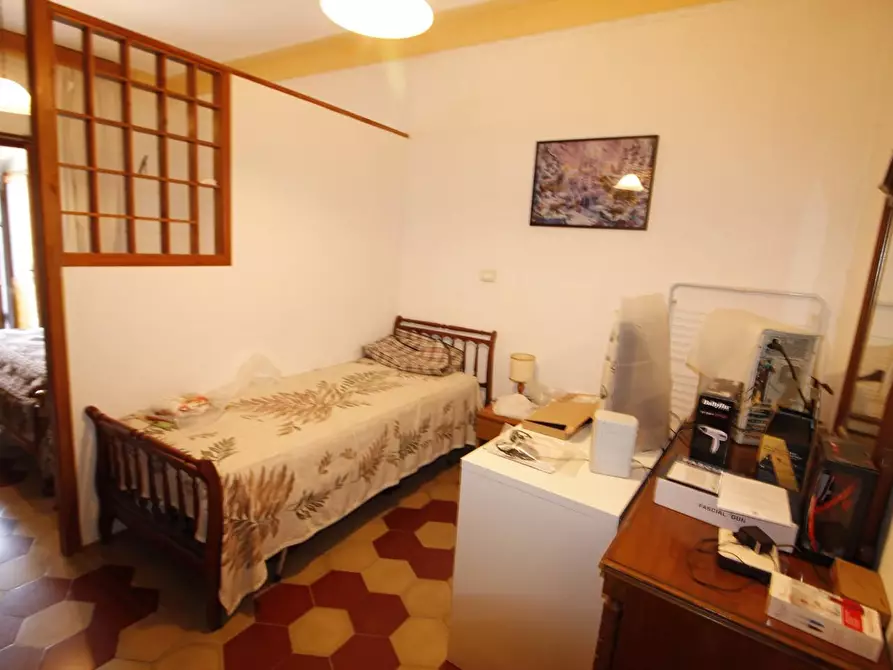 Immagine 6 di Appartamento in vendita  a Colle Di Val D'elsa