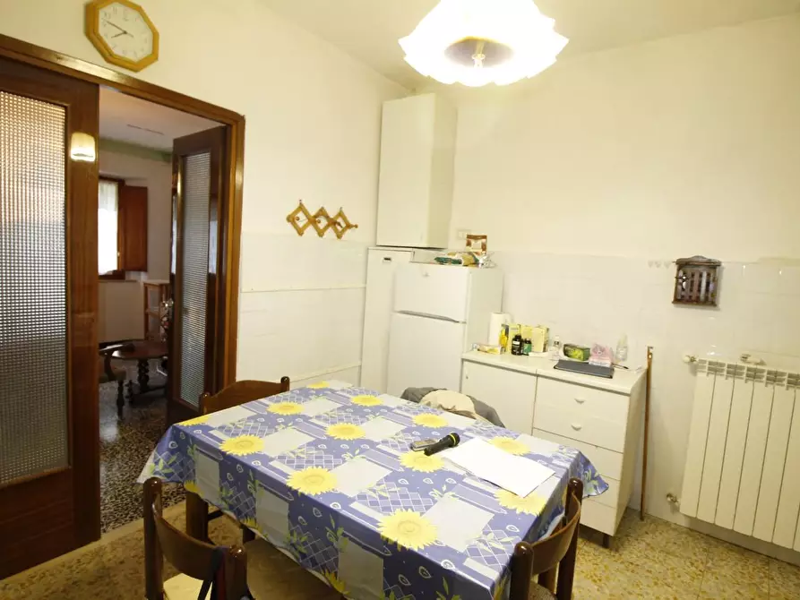 Immagine 12 di Appartamento in vendita  a Colle Di Val D'elsa