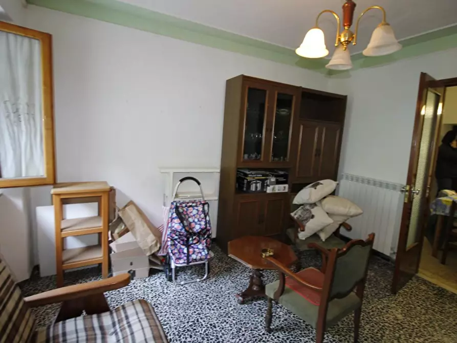 Immagine 3 di Appartamento in vendita  a Colle Di Val D'elsa