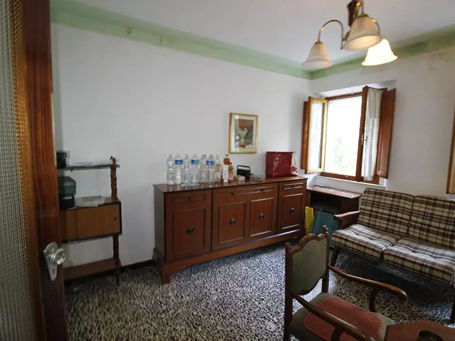 Immagine 5 di Appartamento in vendita  a Colle Di Val D'elsa