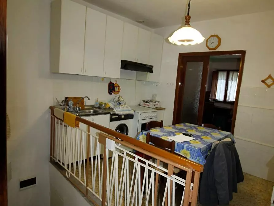 Immagine 9 di Appartamento in vendita  a Colle Di Val D'elsa