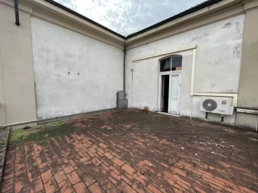 Immagine 7 di Appartamento in vendita  a Pontedera