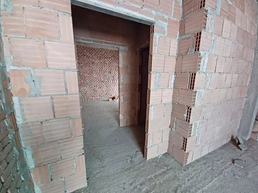 Immagine 3 di Casa indipendente in vendita  a Capraia E Limite