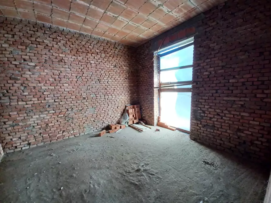 Immagine 17 di Casa indipendente in vendita  a Capraia E Limite