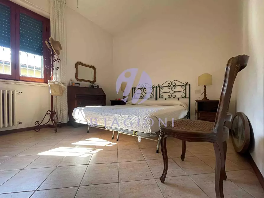 Immagine 19 di Villa in vendita  a Pietrasanta