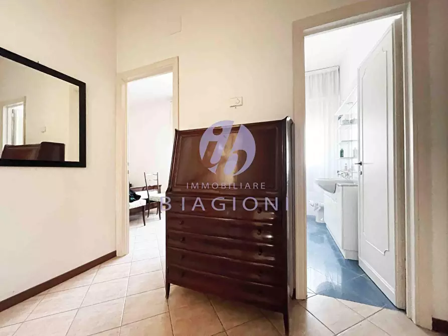 Immagine 18 di Villa in vendita  a Pietrasanta