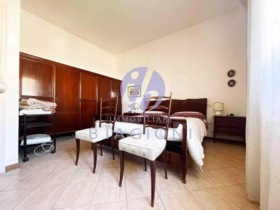 Immagine 16 di Villa in vendita  a Pietrasanta