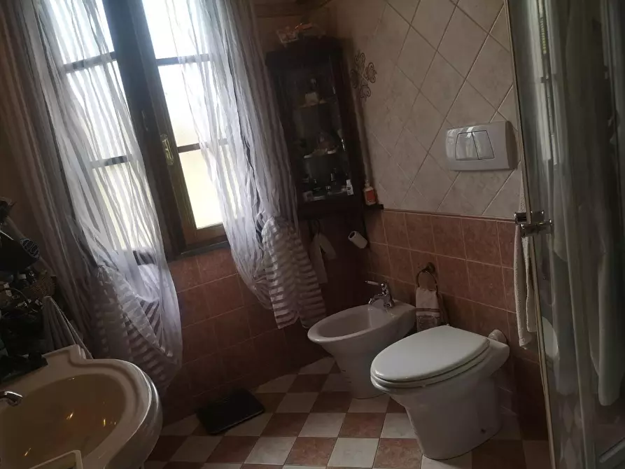 Immagine 10 di Villetta a schiera in vendita  a Vecchiano