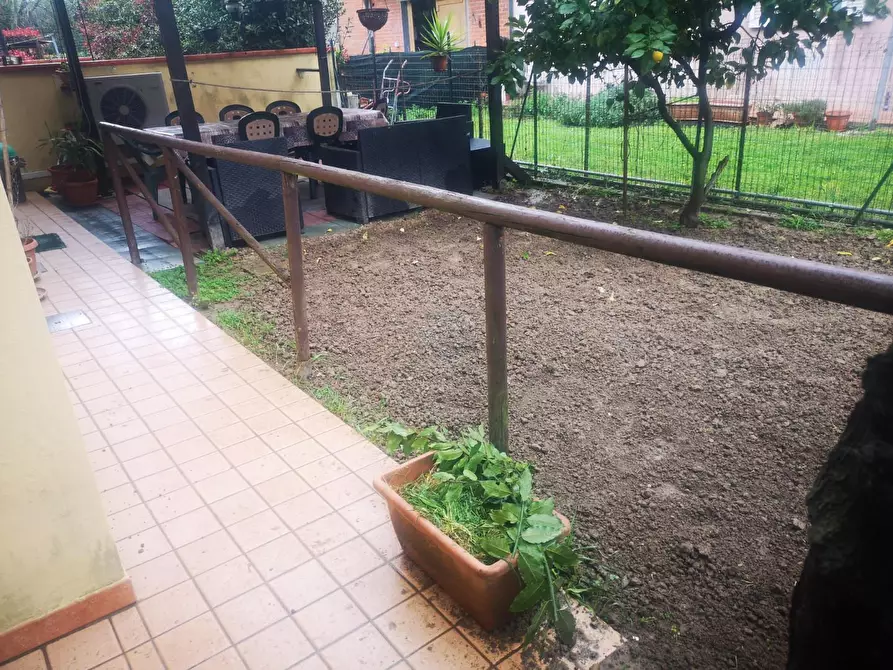 Immagine 6 di Villetta a schiera in vendita  a Vecchiano