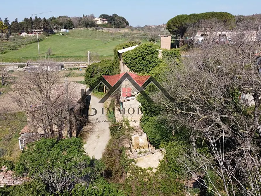 Immagine 7 di Casa colonica in vendita  a Pomarance