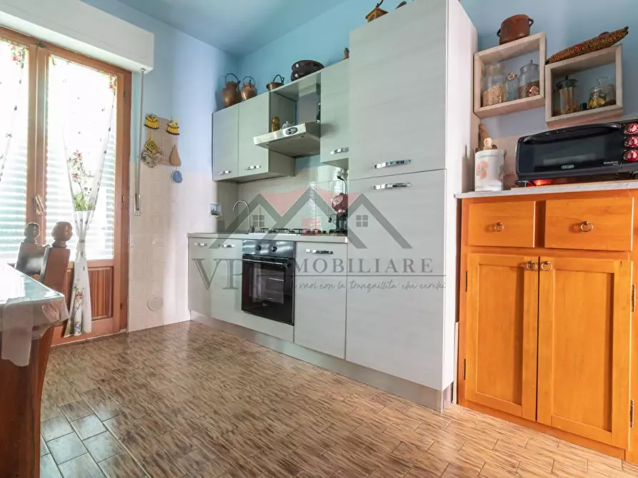 Immagine 3 di Appartamento in vendita  a Pomarance