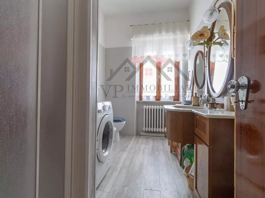 Immagine 6 di Appartamento in vendita  a Pomarance