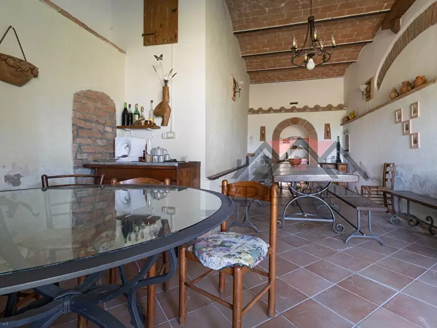 Immagine 25 di Casa colonica in vendita  a Pomarance