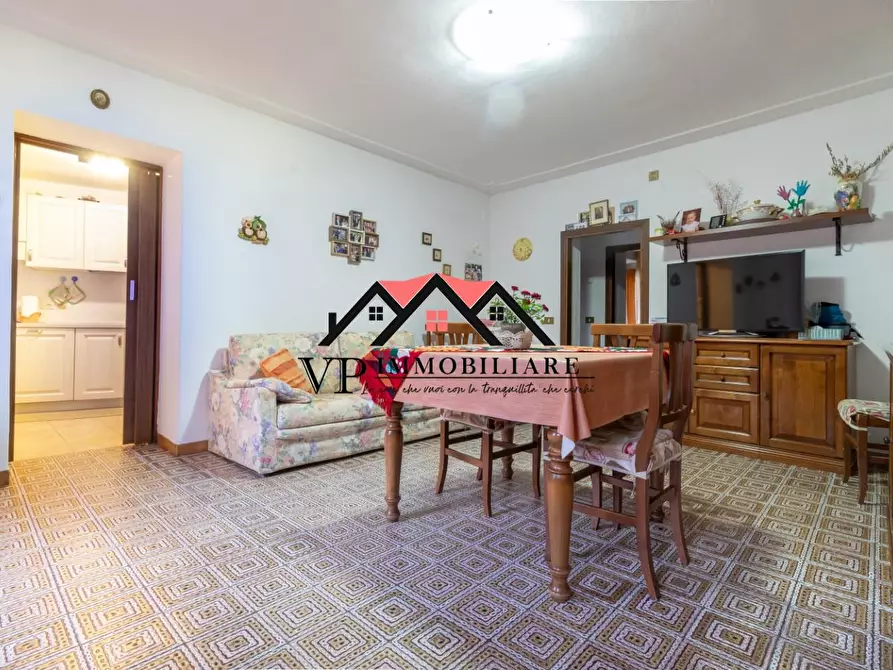 Immagine 4 di Casa colonica in vendita  a Pomarance