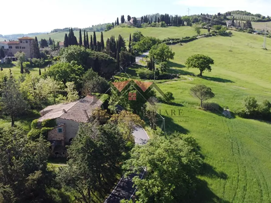 Immagine 2 di Casa colonica in vendita  a Pomarance