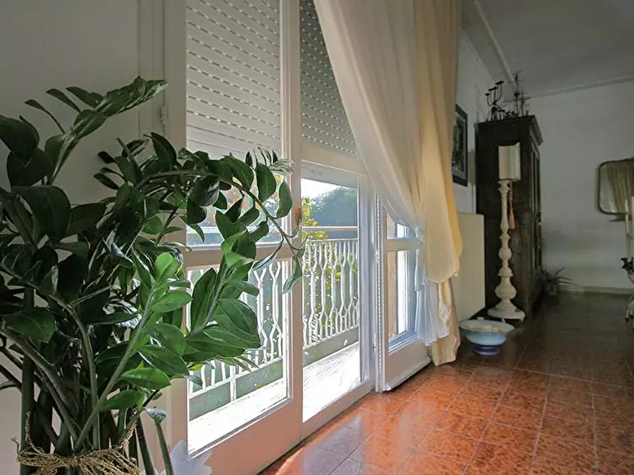 Immagine 5 di Casa bifamiliare in vendita  a Collesalvetti