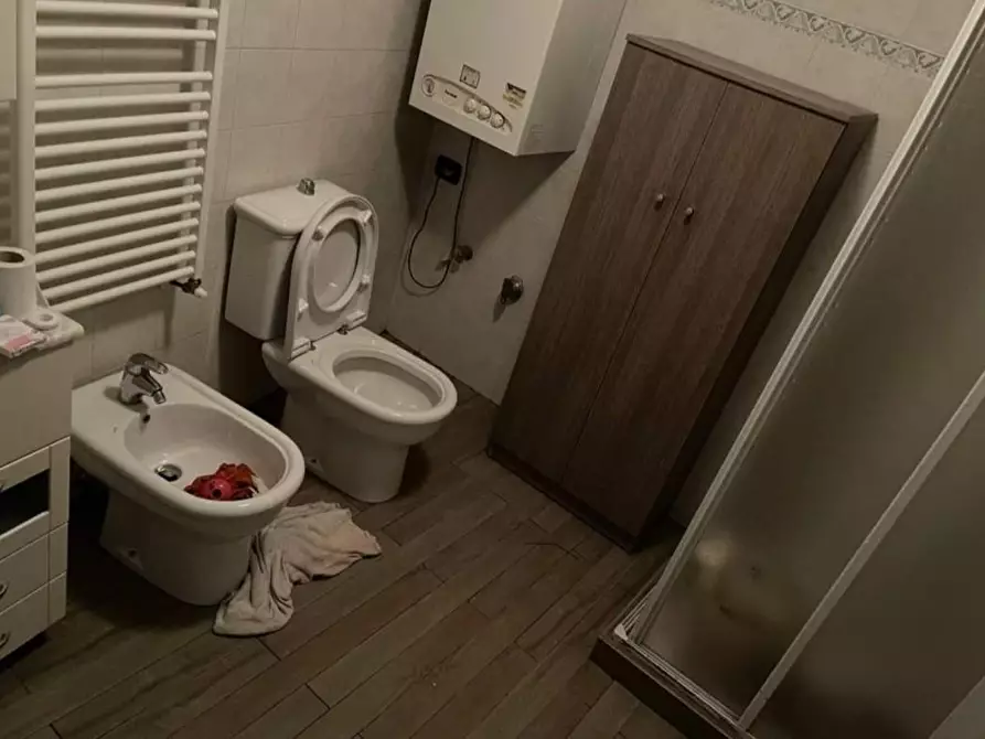 Immagine 4 di Appartamento in vendita  a Carrara