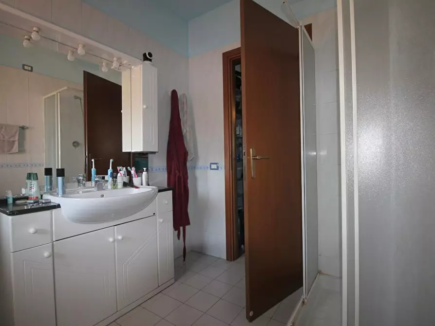 Immagine 16 di Appartamento in vendita  a Castelnuovo Berardenga