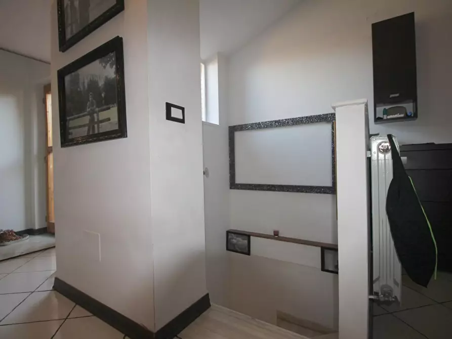 Immagine 6 di Appartamento in vendita  a Castelnuovo Berardenga