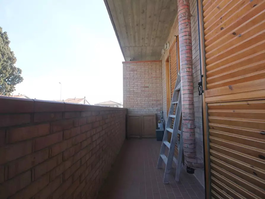 Immagine 22 di Appartamento in vendita  a Castelnuovo Berardenga