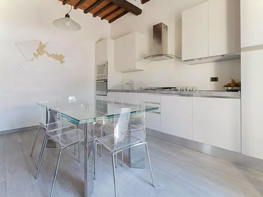 Immagine 8 di Villa in affitto  a Forte Dei Marmi