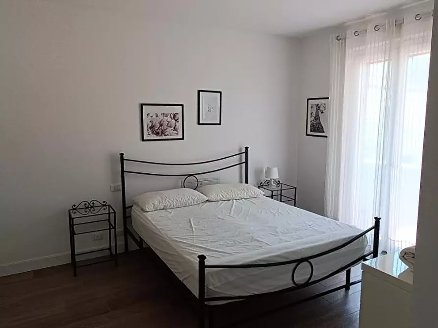 Immagine 7 di Casa bifamiliare in vendita  a Pietrasanta