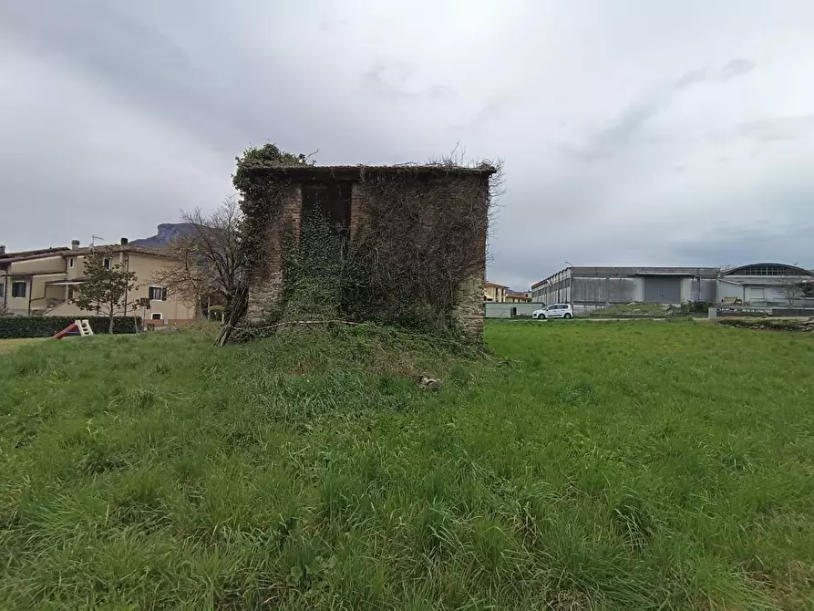 Immagine 5 di Deposito in vendita  a Coreglia Antelminelli