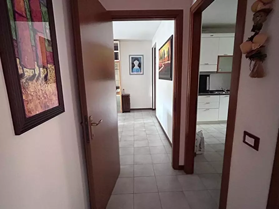 Immagine 3 di Appartamento in vendita  a Aulla