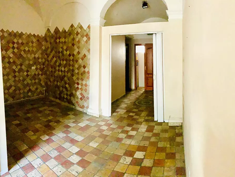 Immagine 5 di Locale commerciale in vendita  a Cerreto Guidi