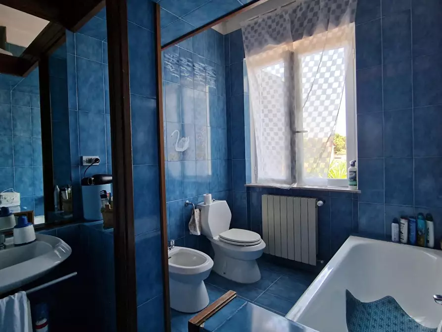 Immagine 20 di Casa indipendente in vendita  a Sarzana