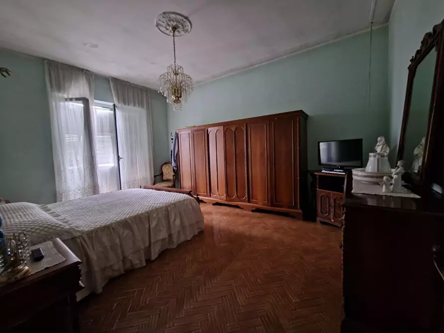 Immagine 16 di Casa indipendente in vendita  a Sarzana