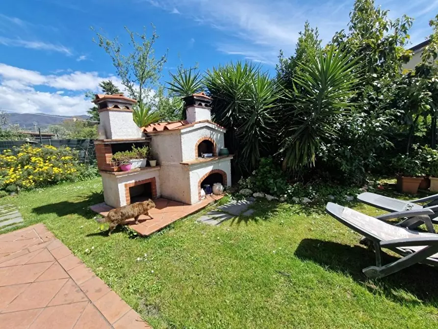 Immagine 6 di Casa indipendente in vendita  a Sarzana