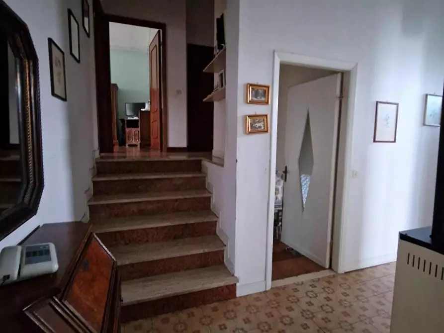 Immagine 12 di Casa indipendente in vendita  a Sarzana