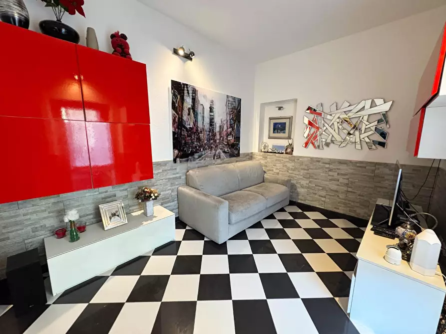Immagine 4 di Appartamento in vendita  a Pisa