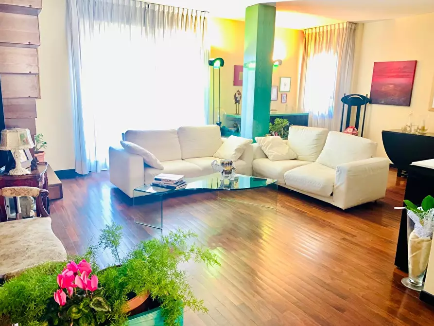 Immagine 31 di Appartamento in vendita  a Empoli