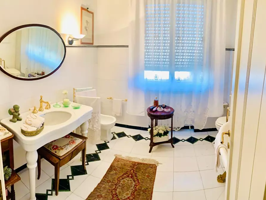 Immagine 37 di Appartamento in vendita  a Empoli