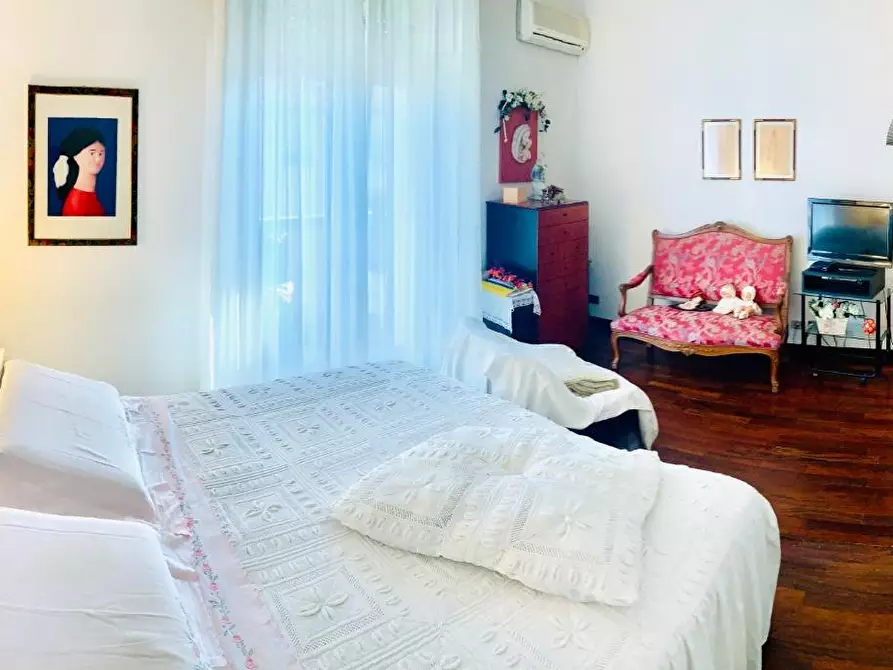 Immagine 18 di Appartamento in vendita  a Empoli