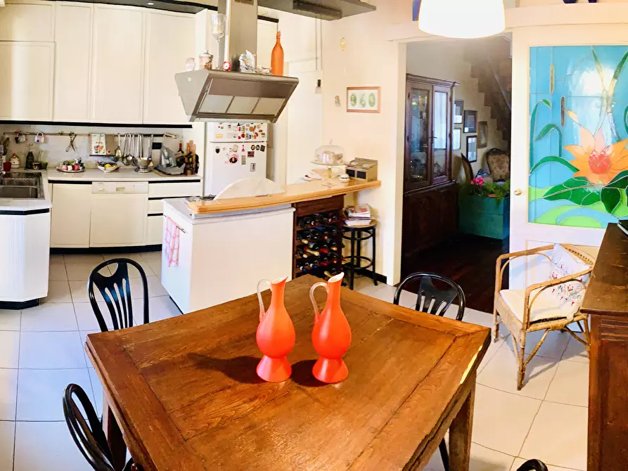 Immagine 10 di Appartamento in vendita  a Empoli