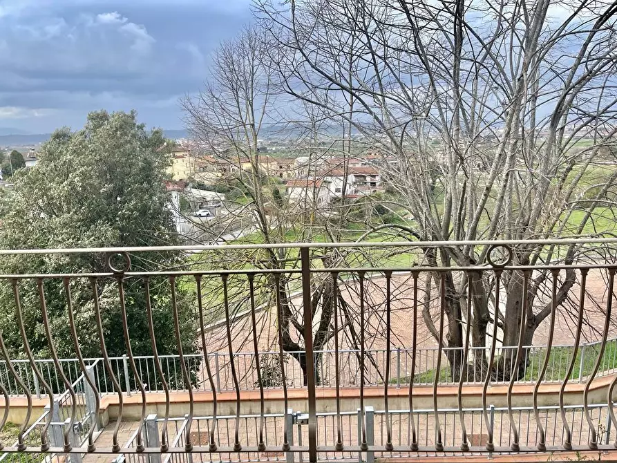 Immagine 6 di Appartamento in vendita  a Montopoli In Val D'arno