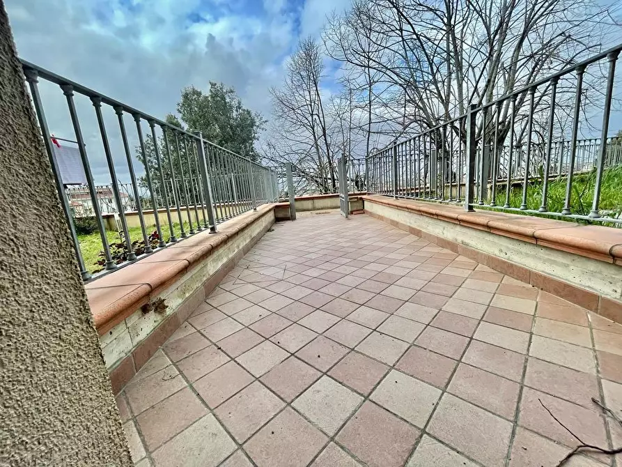 Immagine 7 di Appartamento in vendita  a Montopoli In Val D'arno