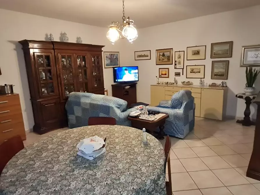 Immagine 2 di Appartamento in vendita  a Monteriggioni